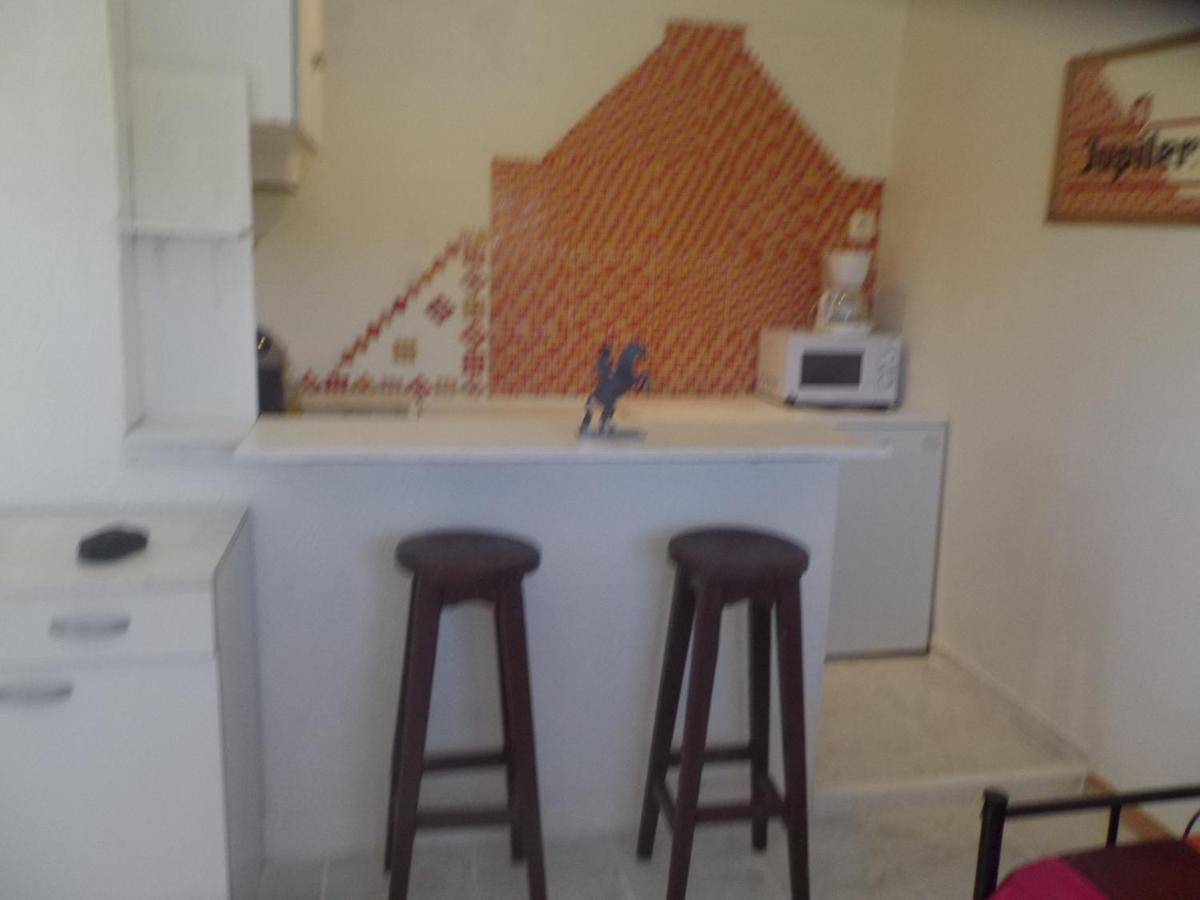 Auberge Des Garrigues นีมส์ ภายนอก รูปภาพ